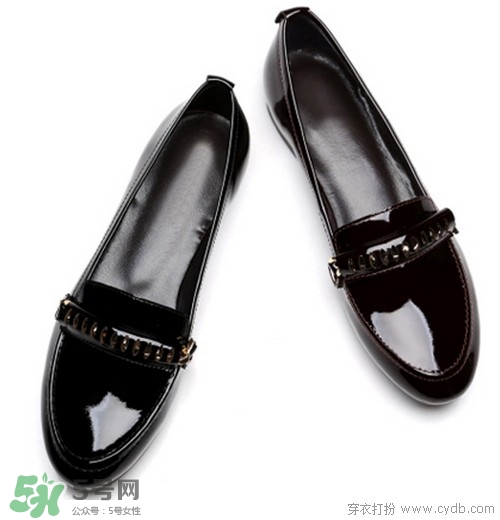 4月份穿什么鞋子？四月份鞋子搭配