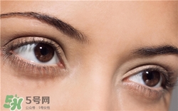 夏天割雙眼皮好嗎？夏天割雙眼皮還是冬天割好？