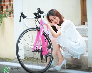騎自行車消耗多少卡路里？騎自行車消耗熱量