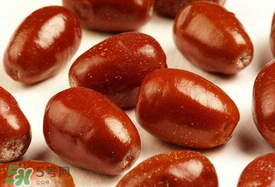 紅棗發(fā)白可以吃嗎？紅棗表面發(fā)白是發(fā)霉嗎？