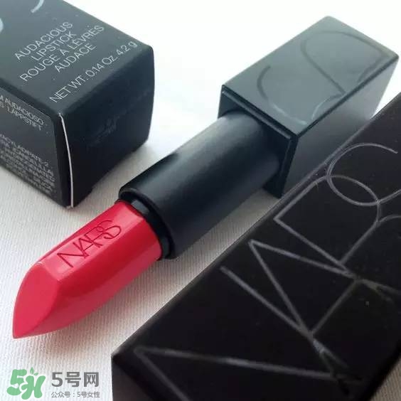 珊瑚紅口紅是什么顏色？珊瑚紅口紅試色
