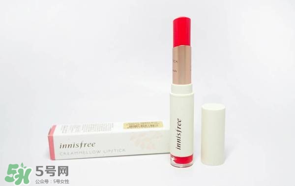 珊瑚紅口紅是什么顏色？珊瑚紅口紅試色