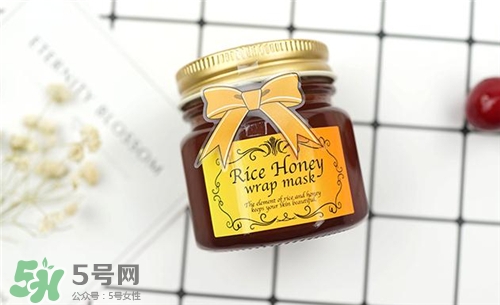 rice honey蜂蜜睡眠面膜好用嗎？美人糠蜂蜜睡眠面膜怎么樣？
