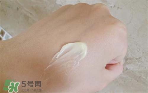 rice honey蜂蜜睡眠面膜好用嗎？美人糠蜂蜜睡眠面膜怎么樣？