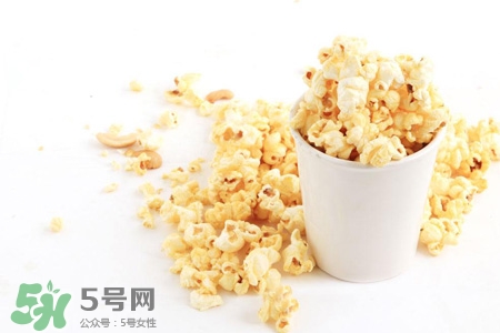 爆米花可以用烤箱嗎？怎么用烤箱做爆米花？