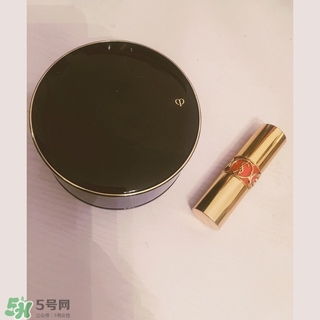 cpb散粉和紀(jì)梵希散粉哪個(gè)好？cpb散粉和紀(jì)梵希散粉對(duì)比
