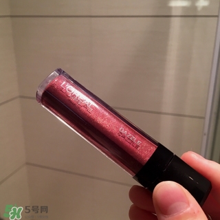 歐萊雅唇釉208是什么色？歐萊雅啞光唇釉208試色