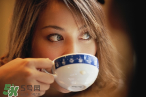 喝減肥茶影響月經(jīng)嗎？喝減肥茶會(huì)推遲月經(jīng)嗎？