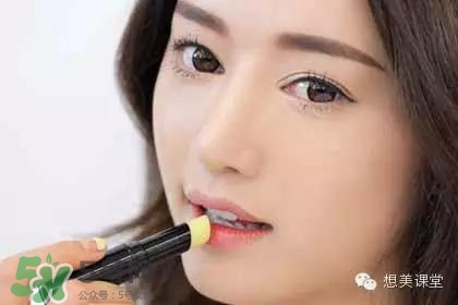 啞光口紅是什么意思？啞光口紅干嗎