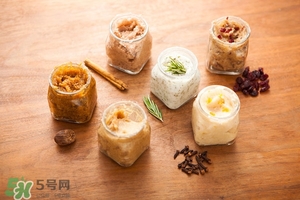 唇部磨砂膏多久用一次？唇部磨砂膏可以天天用嗎？