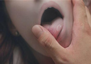 女性性冷淡怎么辦？女性性冷淡應(yīng)吃點(diǎn)什么