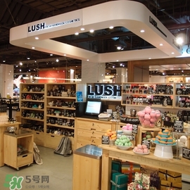 lush唇部磨砂膏怎么用？lush唇部磨砂膏使用方法