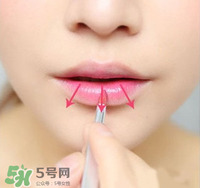 啞光口紅怎么涂好看？啞光口紅畫法步驟圖解