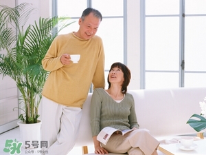 安全期吃避孕藥會(huì)怎樣？安全期吃避孕藥月經(jīng)推遲嗎？