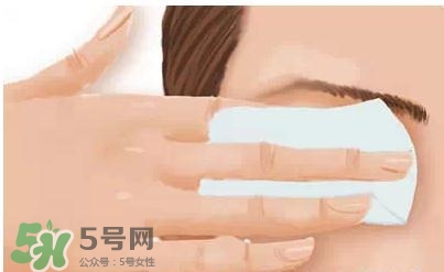 卸妝油悶痘怎么辦？卸妝油悶痘怎么補(bǔ)救？