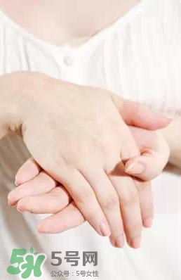 卸妝油悶痘怎么辦？卸妝油悶痘怎么補(bǔ)救？