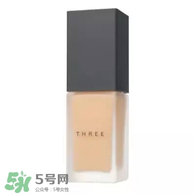 粉底液卡粉怎么辦？粉底液卡粉怎么補(bǔ)救？