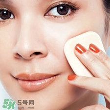 吃妝太厲害怎么辦？臉上吃妝怎么補(bǔ)救？