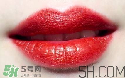 蘭蔻和雅詩蘭黛口紅哪個(gè)好？雅詩蘭黛和蘭蔻口紅對比