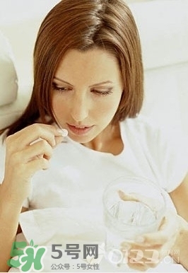 孕期一定要吃葉酸嗎？葉酸吃到什么時候停？