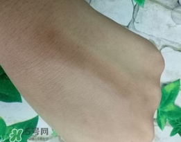 美康粉黛修容棒怎么用？美康粉黛修容棒使用方法