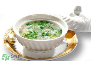 薺菜和魚可以一起吃嗎？薺菜能和魚一起吃嗎？