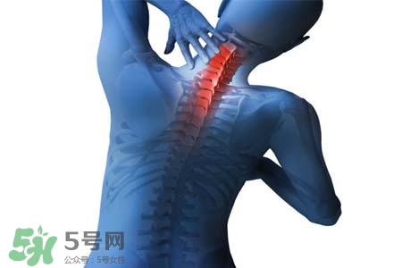 脖子疼和枕頭有關(guān)系嗎？脖子痛是因?yàn)檎眍^的高度嗎？