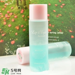 卸妝水和卸妝油的區(qū)別？卸妝水和卸妝油有什么不一樣？