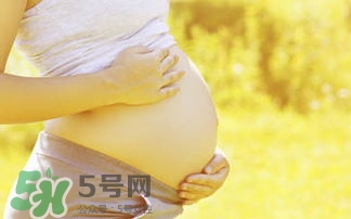 順產(chǎn)側(cè)切會(huì)不會(huì)影響性生活？順產(chǎn)側(cè)切多久可以同房