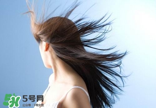 洗頭發(fā)掉頭發(fā)怎么辦？掉頭發(fā)應該怎么做？