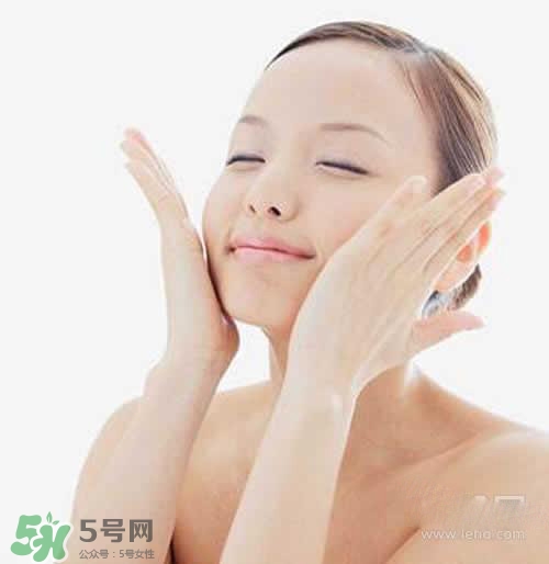 精華乳是乳液嗎？精華乳和乳液的區(qū)別