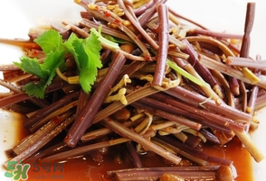 蕨菜苦能吃嗎？蕨菜苦的吃了會中毒嗎？