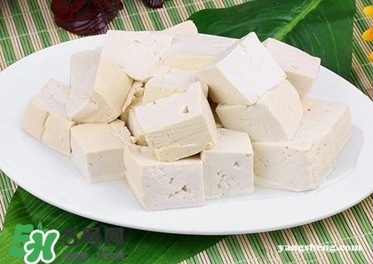 吃豆腐會(huì)得結(jié)石嗎？吃豆腐為什么會(huì)得結(jié)石？