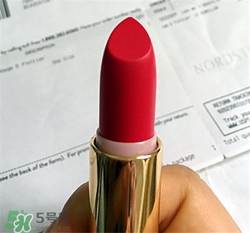 蘭蔻菁純唇膏195多少錢？蘭蔻絲絨唇膏195專柜價(jià)格