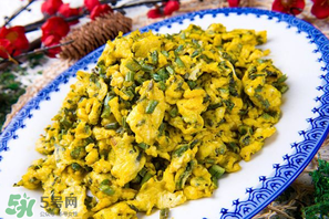 蕨菜可以炒雞蛋嗎？蕨菜能和雞蛋一起吃嗎？
