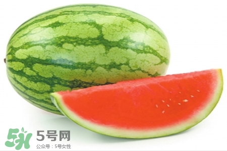 口腔潰瘍可以吃西瓜嗎？口腔潰瘍吃西瓜好嗎？