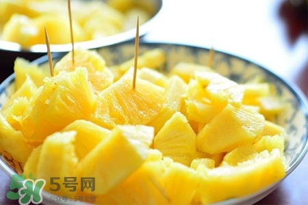 菠蘿能過夜嗎？菠蘿可以隔夜吃嗎？