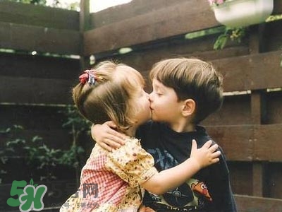 性教育從什么時候開始？孩子性教育怎么教