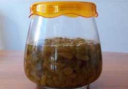 醋泡葡萄干有什么功效？醋泡葡萄干的功效與作用
