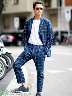 格子西裝怎么搭配？格子西服怎么搭配好看？