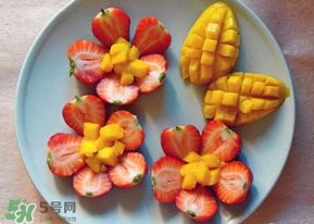 枇杷和草莓能一起吃嗎？枇杷能和草莓能一起吃嗎？