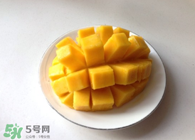 芒果為什么有黑色的絲？芒果里面有黑色的絲能吃嗎？