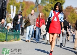 紅色衣服怎么搭配？紅色衣服怎么搭配好看？