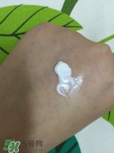 玉澤和雅漾哪個(gè)好？玉澤和雅漾對比