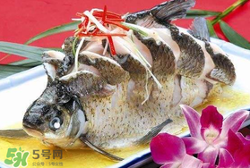 枇杷和魚能一起吃嗎？吃完魚可以吃枇杷嗎？