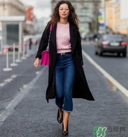 奶奶鞋搭配什么衣服？奶奶鞋搭配什么衣服好看？