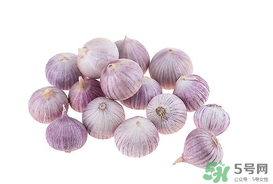 薺菜和大蒜能一起吃嗎？薺菜和蒜頭能一起吃嗎？