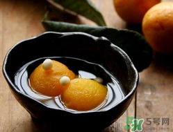 枇杷和川貝能一起吃嗎？川貝和枇杷能一起燉嗎？