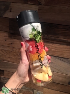 摩飛榨汁機(jī)和my juice哪個(gè)好？摩飛榨汁機(jī)和my juice對(duì)比