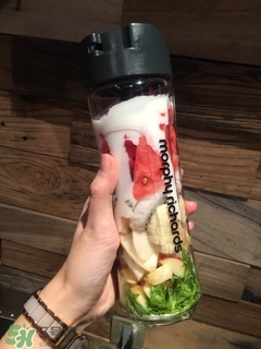 摩飛榨汁機(jī)和my juice哪個(gè)好？摩飛榨汁機(jī)和my juice對(duì)比